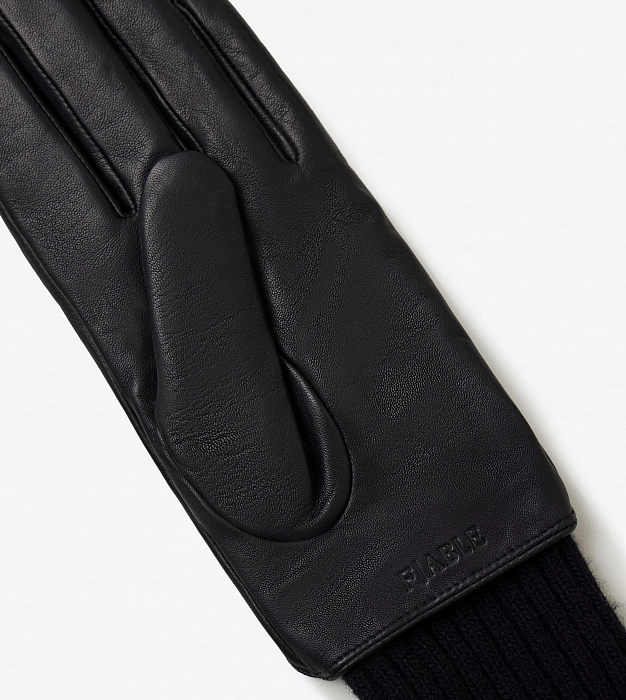 Перчатки FABLE ESSENTIALS (Black)